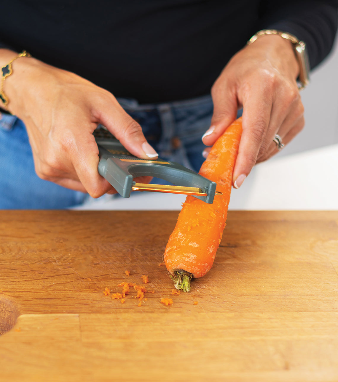 The 7 in one Multi Function Kitchen Tool